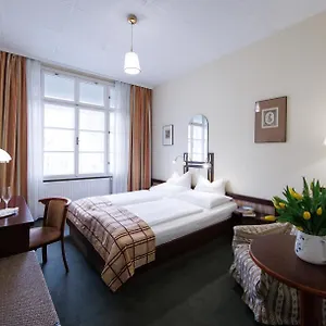 4* Bed & Breakfast Continental Hotel-pension