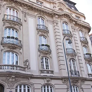 3* Hotel Museum
